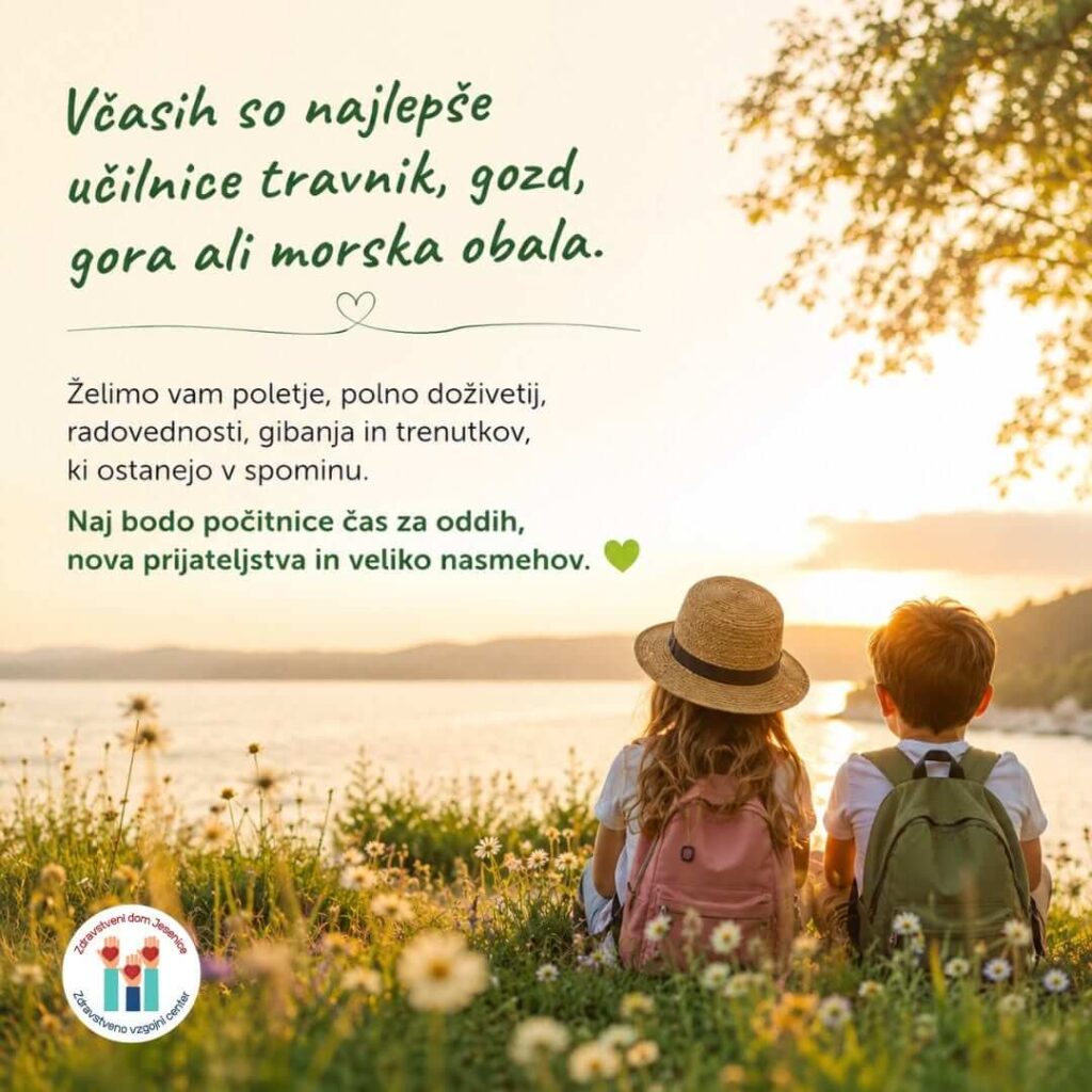 poletje, polno doživetij, počitnice čas za oddih, otroka ob morju zreta v sončni zahod