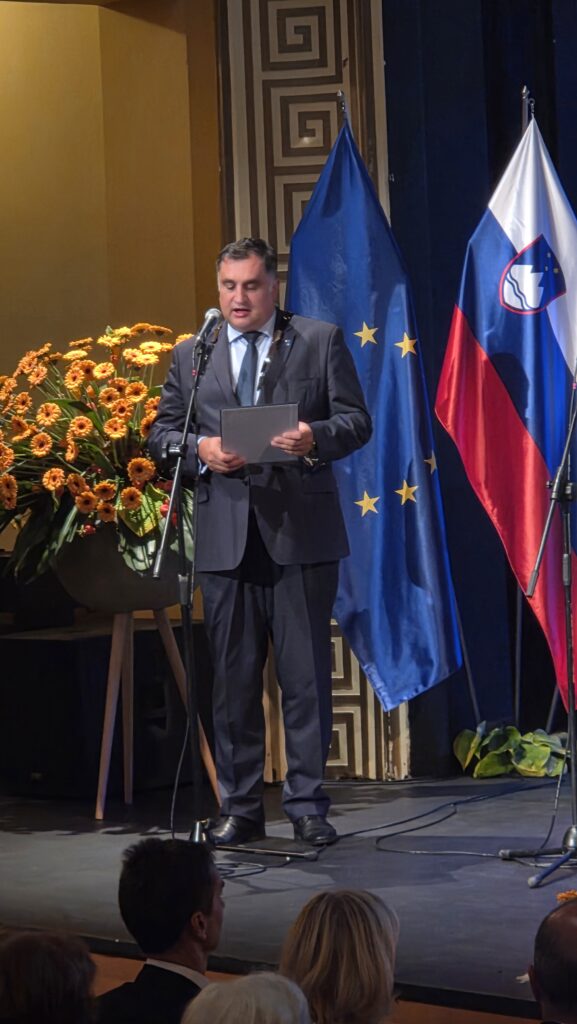 župan Jesenic ima govor