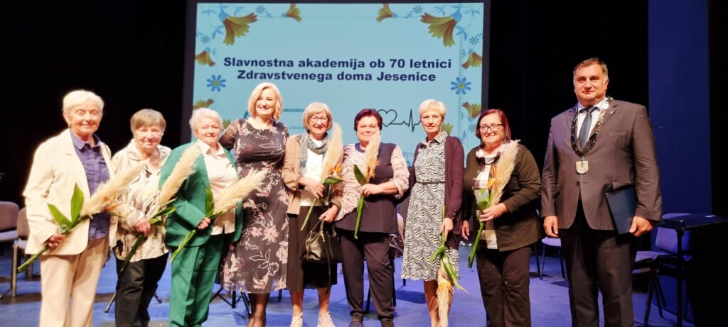 glavne medicinske sestre, prejemnice priznanja, župan